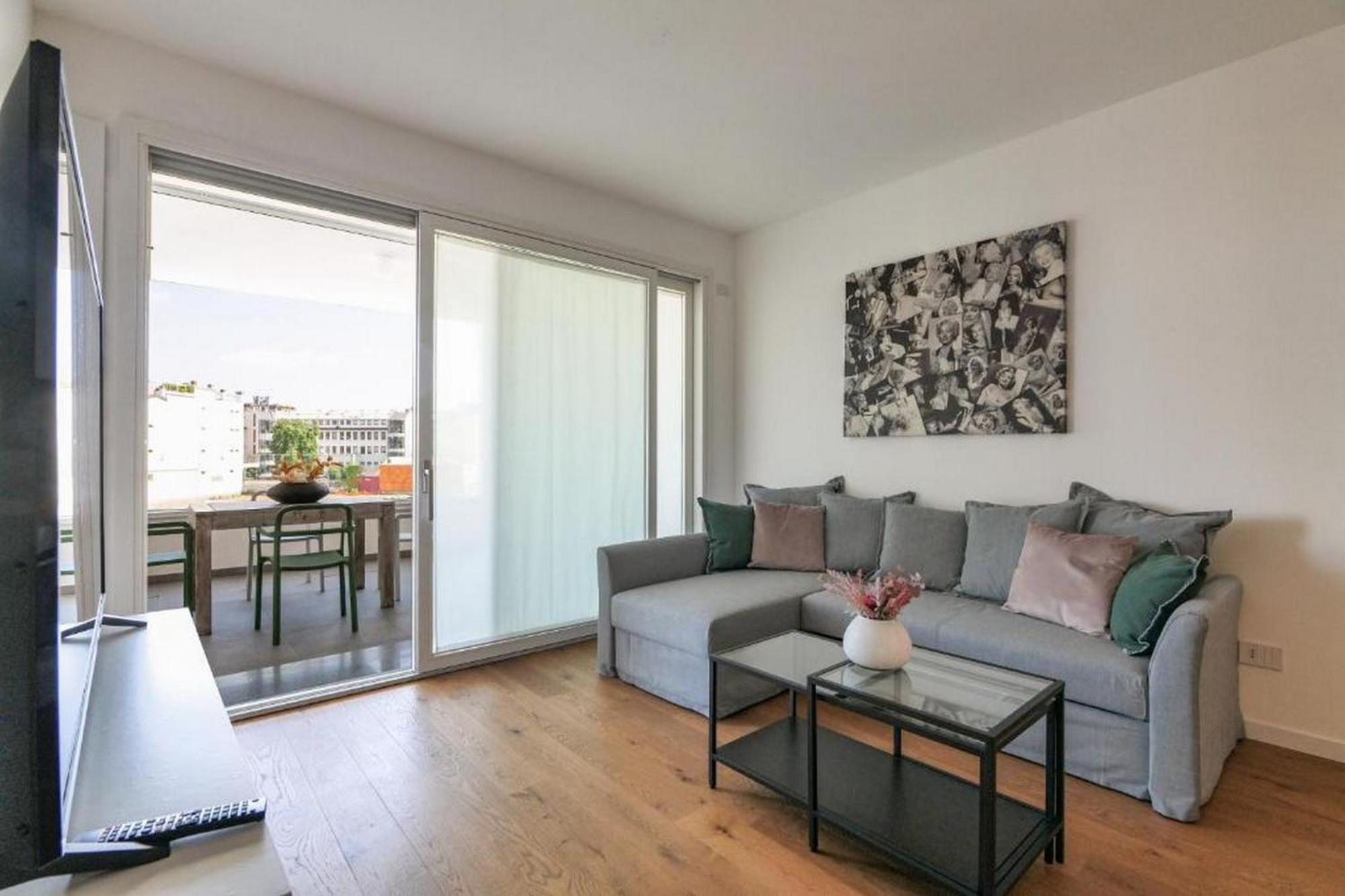 Lovely Terrace Apartment - Porta Romana District Милан Экстерьер фото